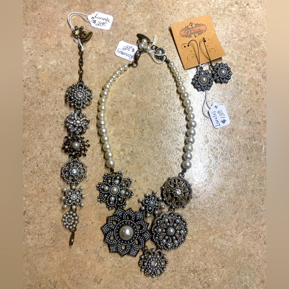Plunder Design Vintage Necklace, Bracelet, & Earrings Set